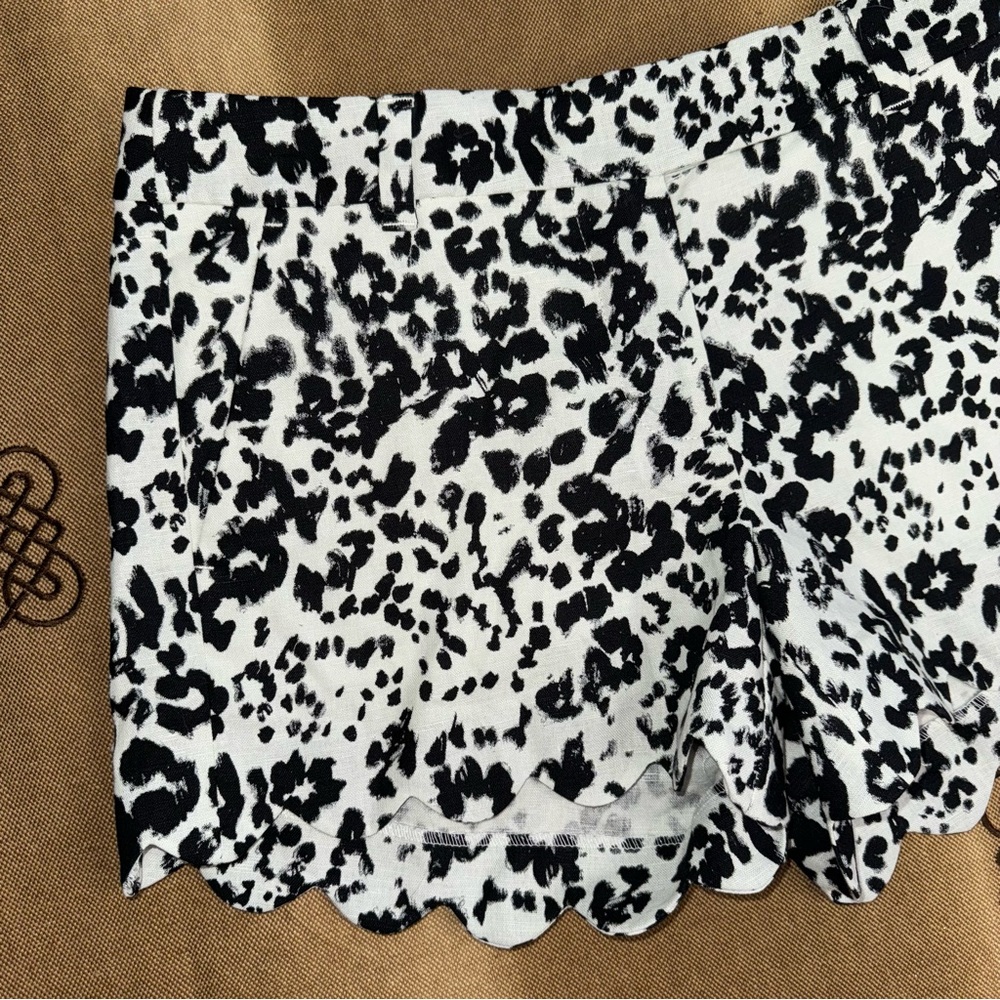 J.Crew Women's animal print Linen Blend Scalloped Hem shorts in white/black - Picture 3 of 14